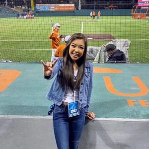 Meet your Posher, Elena